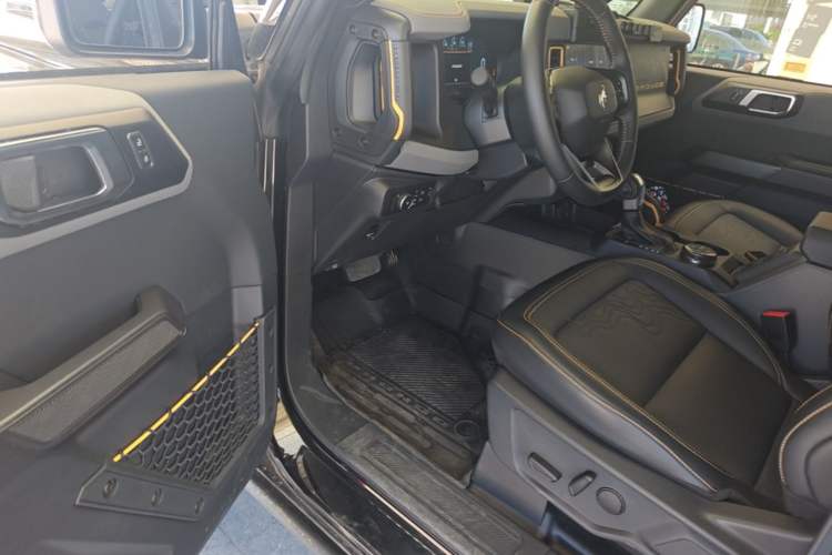 Used Ford Bronco 2024 2.3T Wilderness Driver Seat