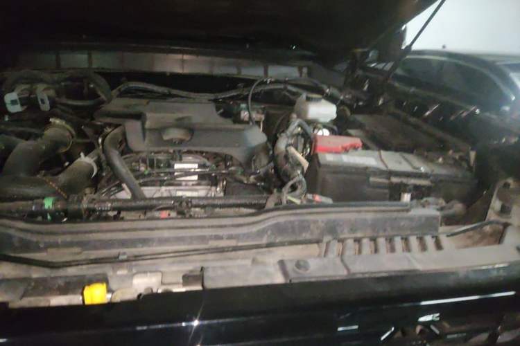 Used Ford Bronco 2024 2.3T Wilderness Engine Bay Left