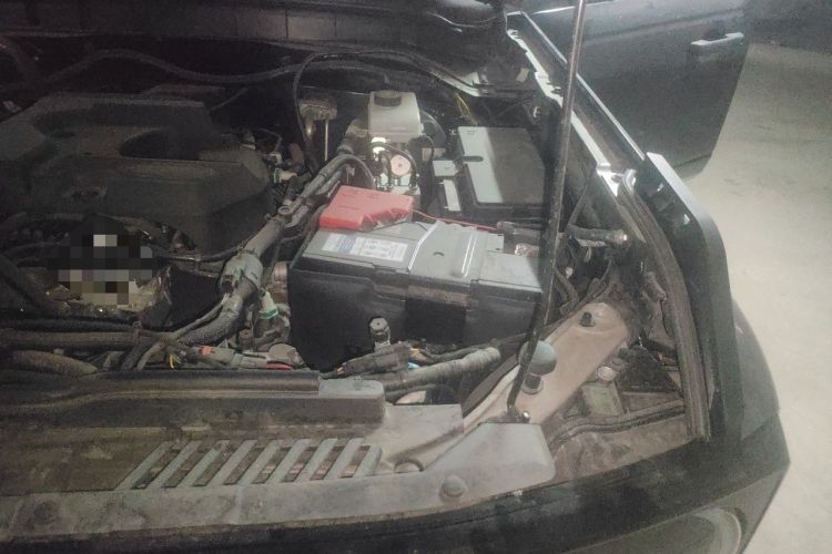 Used Ford Bronco 2024 2.3T Wilderness Engine Bay Left