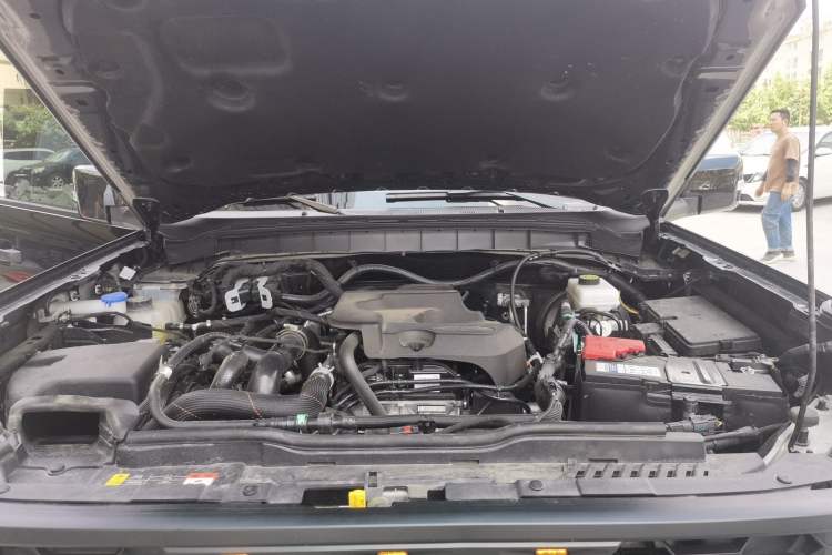Used Ford Bronco 2024 2.3T Wilderness Engine Bay