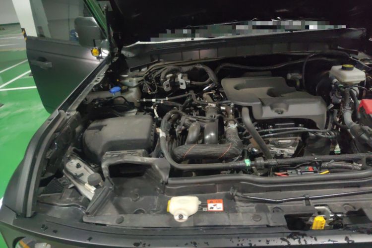 Used Ford Bronco 2024 2.3T Wilderness Engine Bay Right