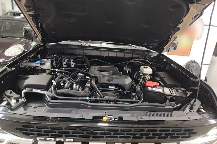 Used Ford Bronco 2024 2.3T Wilderness Engine Bay