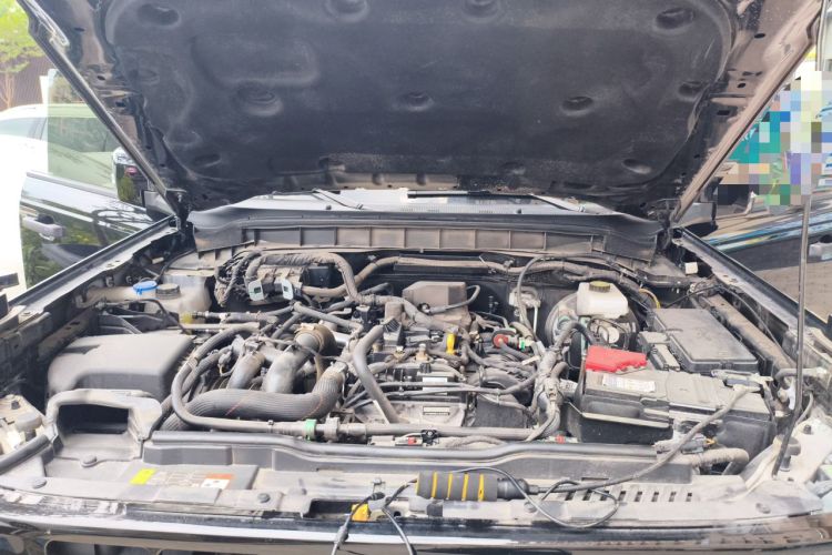 Used Ford Bronco 2024 2.3T Ink Diamond Big-Tire Off-Road Version Engine Bay
