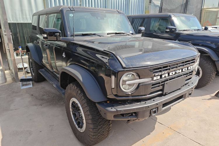 Used Ford Bronco 2024 2.3T Long Beach Big-Foot Off-Road Version Front Right 45 Deg