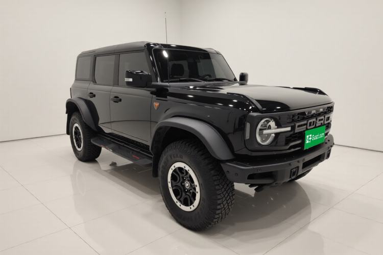 Used Ford Bronco 2024 2.3T Wilderness Front Right 45 Deg
