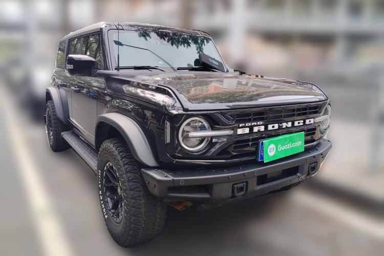 Used Ford Bronco 2024 2.3T Long Beach Front Right 45 Deg
