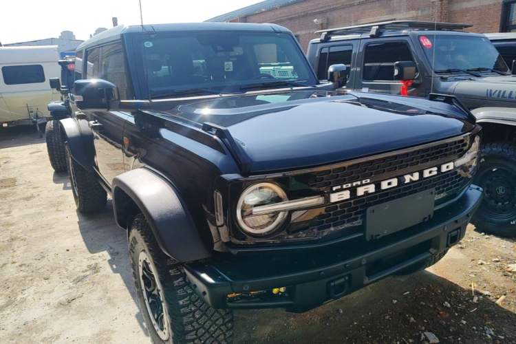 Used Ford Bronco 2024 2.3T Wilderness Front Right 45 Deg