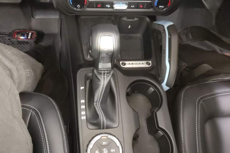 Used Ford Bronco 2024 2.3T Diamond Edition Gear Lever