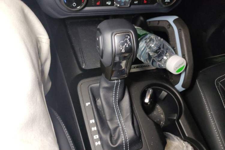 Used Ford Bronco 2024 2.3T Diamond Edition Gear Lever