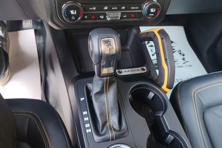 Used Ford Bronco 2024 2.3T Wilderness Gear Lever