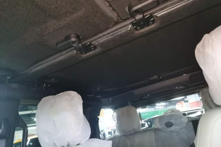 Used Ford Bronco 2024 2.3T Long Beach Big-Foot Off-Road Version Headliner