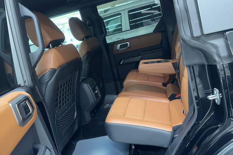 Used Ford Bronco 2024 2.3T Long Beach Interior 1