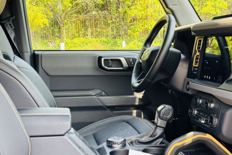 Used Ford Bronco 2024 2.3T Wilderness Interior 1