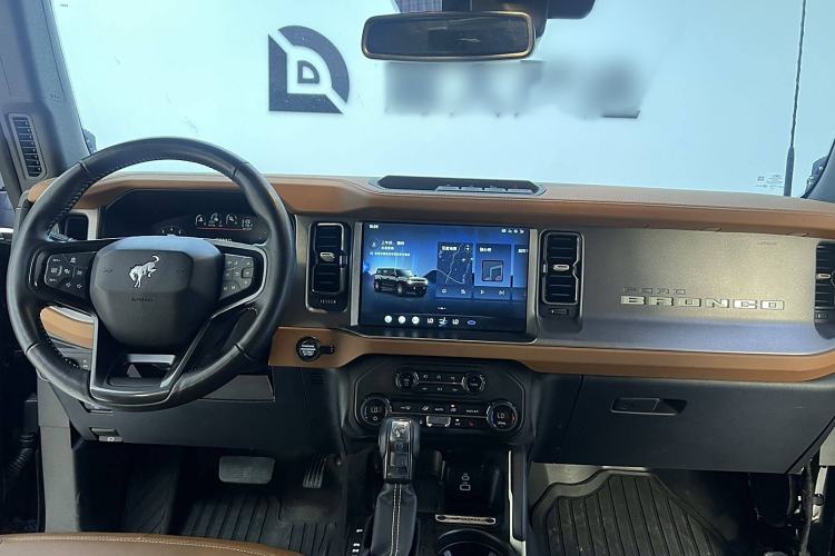 Used Ford Bronco 2024 2.3T Long Beach Interior 2