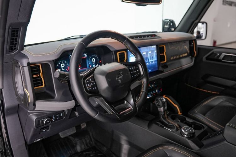 Used Ford Bronco 2024 2.3T Wilderness Interior 3
