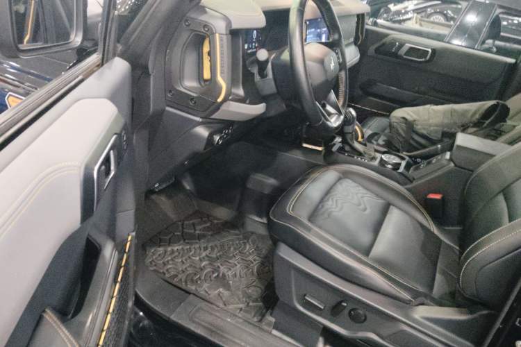 Used Ford Bronco 2024 2.3T Wilderness Interior 3