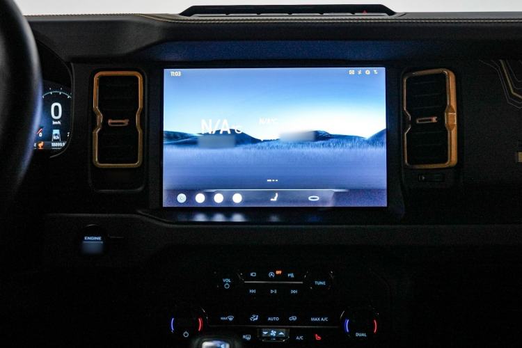 Used Ford Bronco 2024 2.3T Wilderness Interior 6