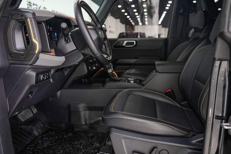 Used Ford Bronco 2024 2.3T Wilderness Interior 7