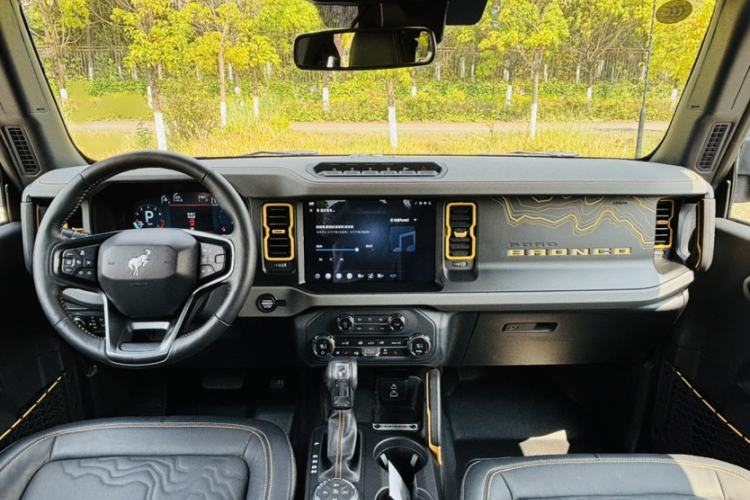Used Ford Bronco 2024 2.3T Wilderness Interior 8