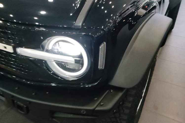 Used Ford Bronco 2024 2.3T Wilderness Left Front Headlight