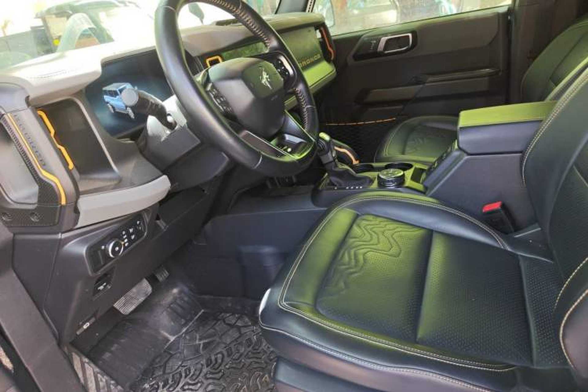 Used Ford Bronco 2024 2.3T Wilderness Left Front Seat