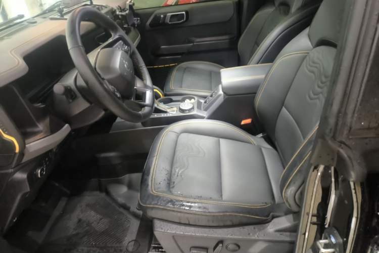 Used Ford Bronco 2024 2.3T Wilderness Left Front Seat