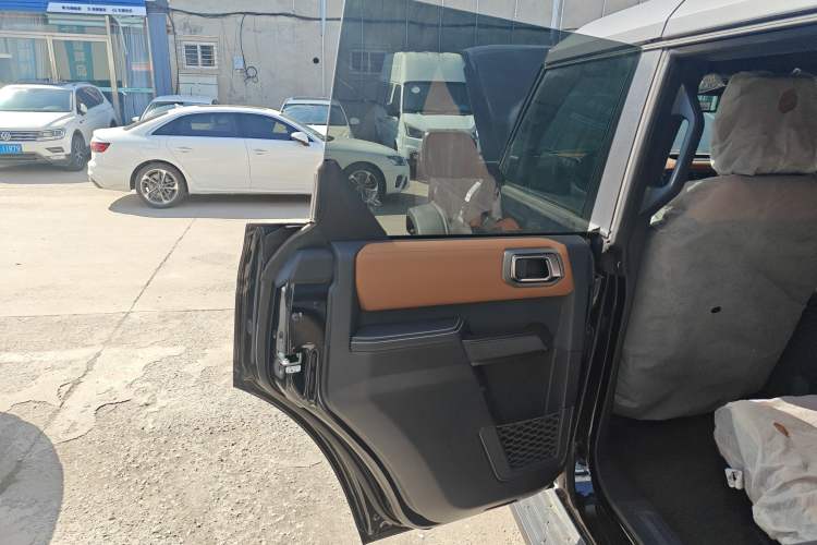 Used Ford Bronco 2024 2.3T Long Beach Big-Foot Off-Road Version Left Rear Door Interior