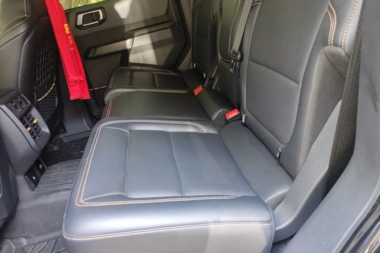 Used Ford Bronco 2024 2.3T Wilderness Left Rear Seat