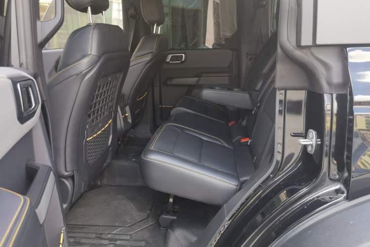 Used Ford Bronco 2024 2.3T Wilderness Left Rear Seat