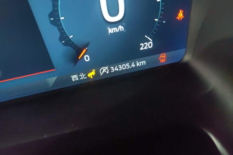 Used Ford Bronco 2024 2.3T Wilderness Odometer Close Up