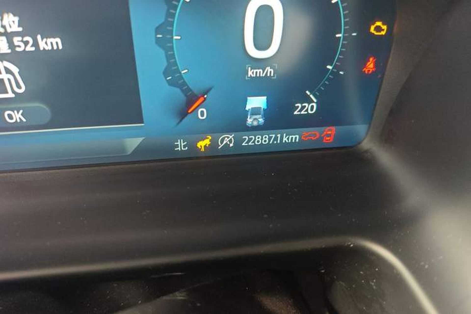 Used Ford Bronco 2024 2.3T Long Beach Odometer Close Up