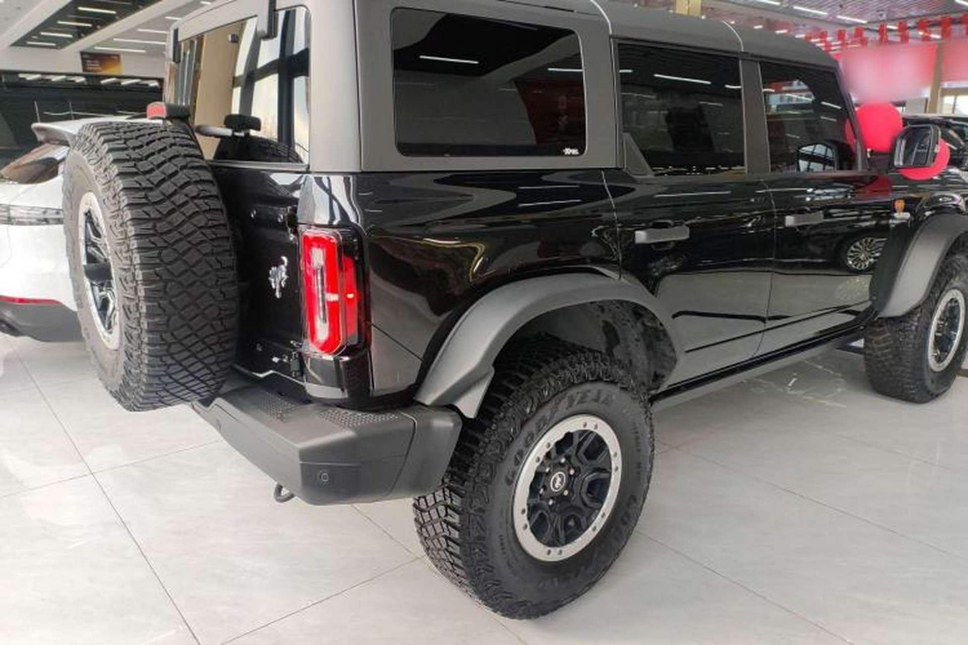 Used Ford Bronco 2024 2.3T Wilderness Rear Right 45 Deg