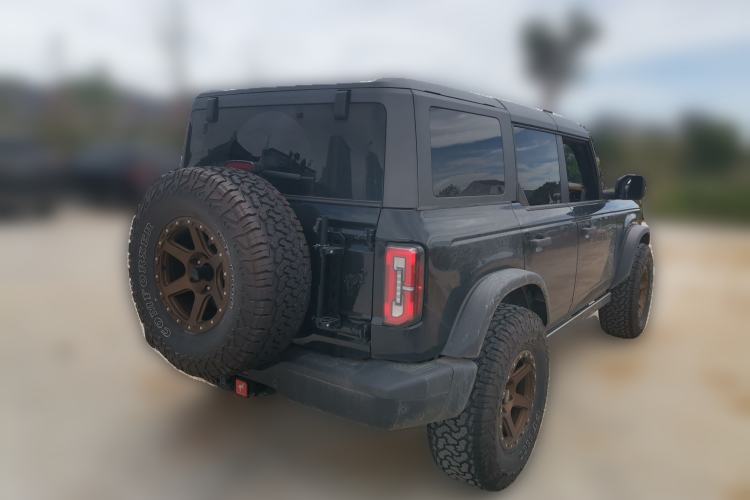 Used Ford Bronco 2024 2.3T Long Beach Rear Right 45 Deg