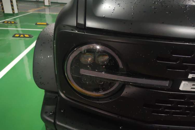 Used Ford Bronco 2024 2.3T Wilderness Right Front Headlight