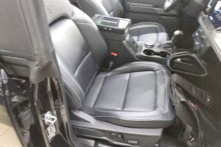 Used Ford Bronco 2024 2.3T Diamond Edition Right Front Seat