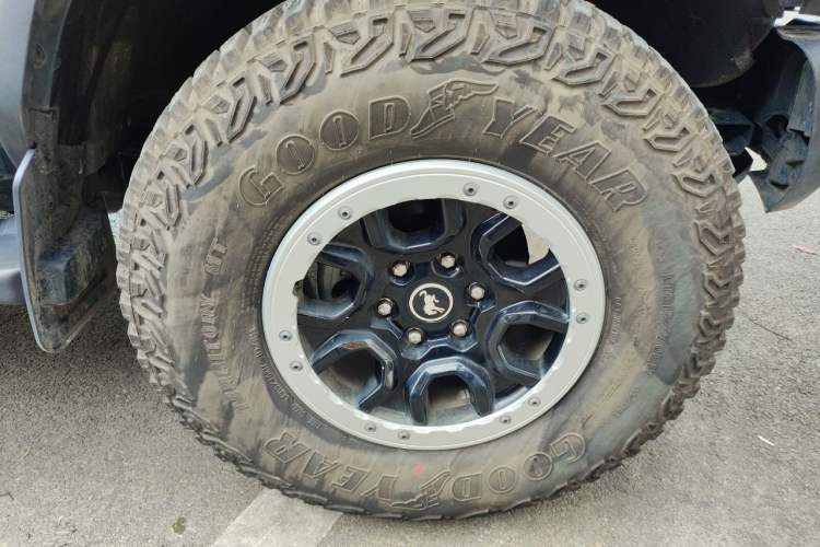 Used Ford Bronco 2024 2.3T Diamond Edition Right Front Wheel Hub