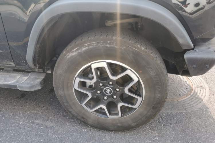 Used Ford Bronco 2024 2.3T Long Beach Right Front Wheel Hub