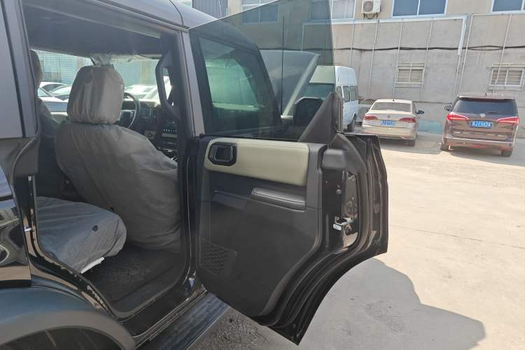 Used Ford Bronco 2024 2.3T Long Beach Big-Foot Off-Road Version Right Rear Door Interior