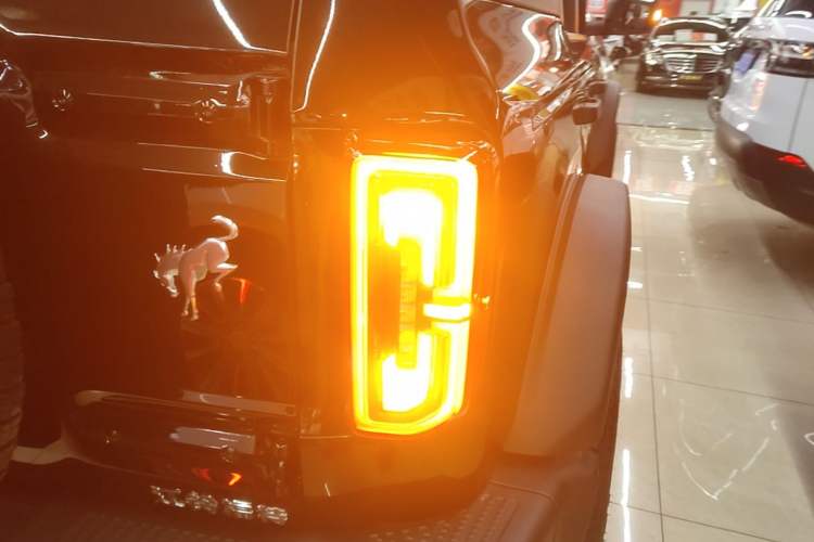 Used Ford Bronco 2024 2.3T Diamond Edition Right Rear Taillight