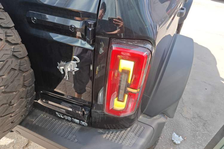 Used Ford Bronco 2024 2.3T Long Beach Big-Foot Off-Road Version Right Rear Taillight