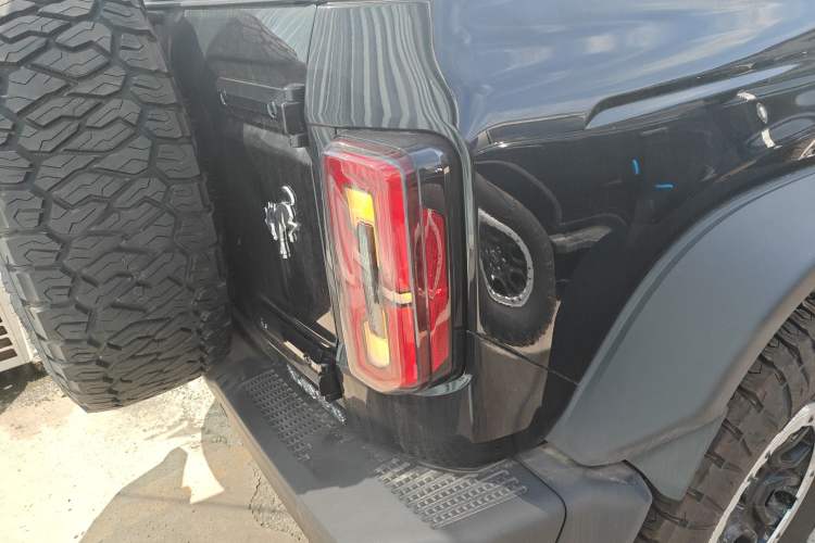 Used Ford Bronco 2024 2.3T Long Beach Big-Foot Off-Road Version Right Rear Taillight