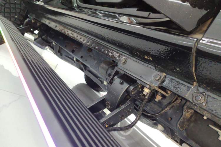 Used Ford Bronco 2024 2.3T Wilderness Right Side Sill