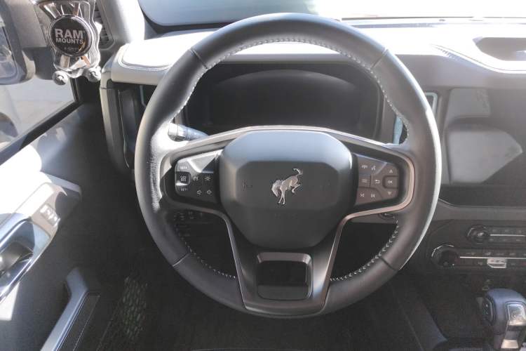 Used Ford Bronco 2024 2.3T Ink Diamond Big-Tire Off-Road Version Steering Wheel