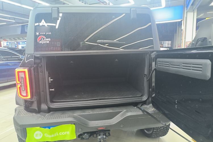 Used Ford Bronco 2024 2.3T Wilderness Trunk