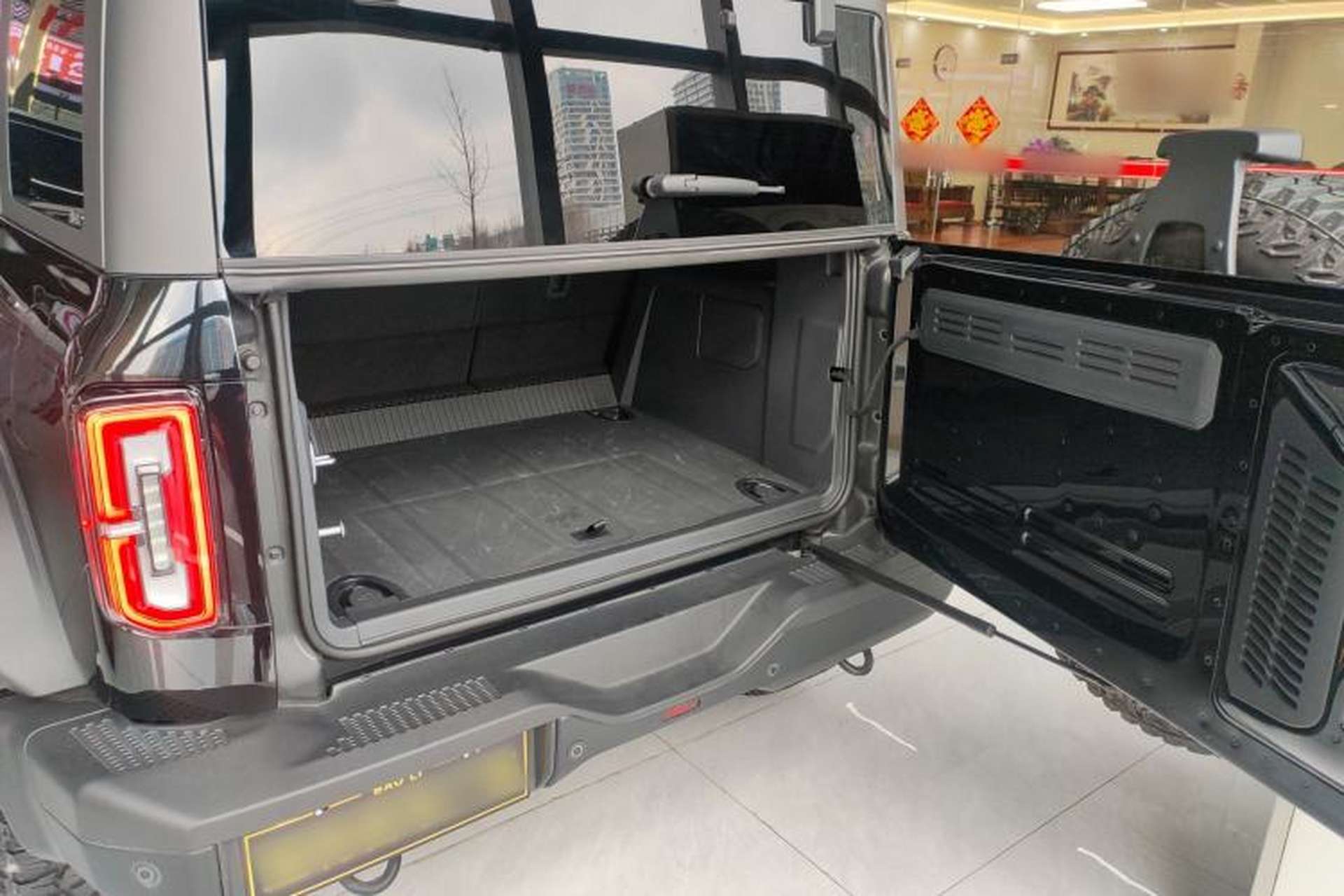 Used Ford Bronco 2024 2.3T Wilderness Trunk