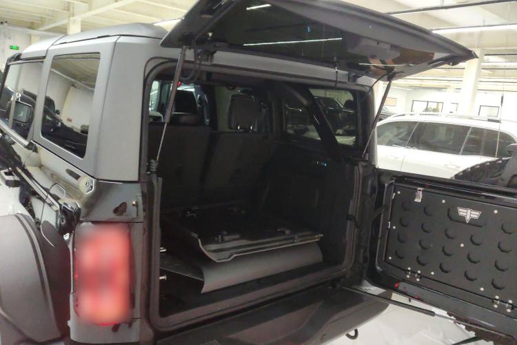 Used Ford Bronco 2024 2.3T Wilderness Trunk