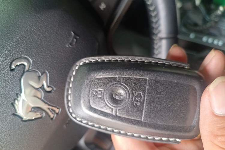 Used Ford Bronco 2024 2.3T Ink Diamond Big-Tire Off-Road Version Vehicle Key