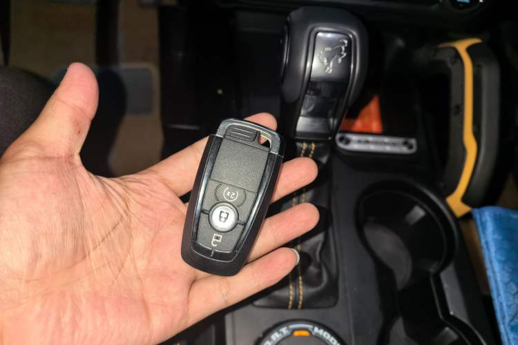 Used Ford Bronco 2024 2.3T Wilderness Vehicle Key