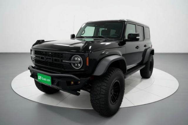 Ford Bronco 2024 2.3T Wilderness مستعملة