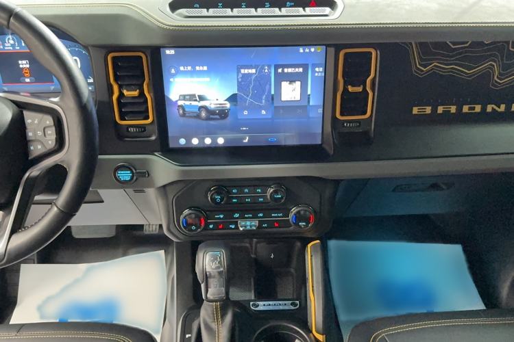 Used Ford Bronco 2024 2.3T Wilderness Audio And AC Panel